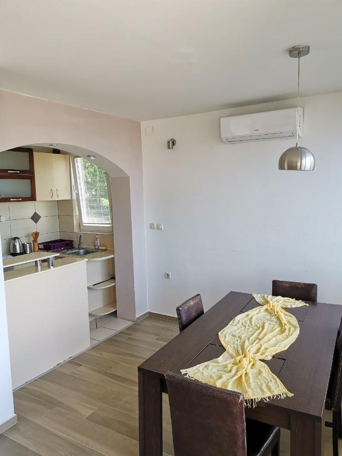 Lake View Apartment أوهغيد المظهر الخارجي الصورة